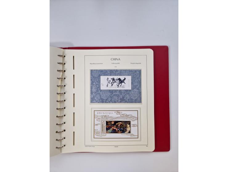 1965/99, mint never hinged collection, fairly advanced with only a few values missing, noted 1965 National Sports Mi.-Nr. 903