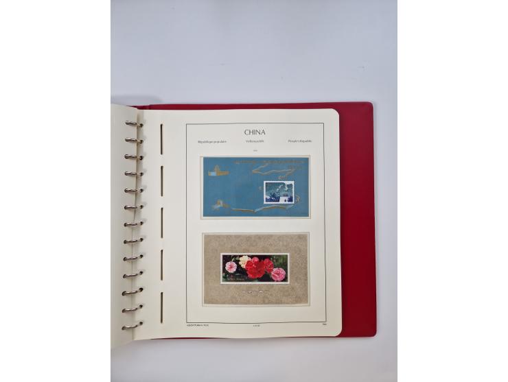 1965/99, mint never hinged collection, fairly advanced with only a few values missing, noted 1965 National Sports Mi.-Nr. 903