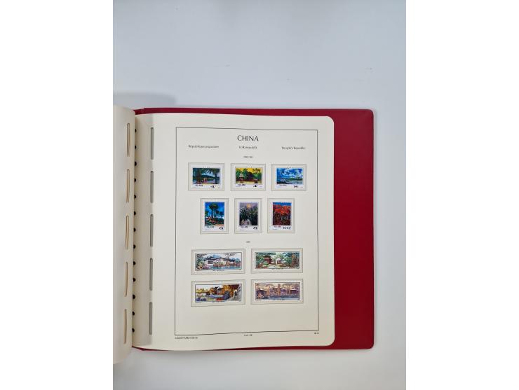 1965/99, mint never hinged collection, fairly advanced with only a few values missing, noted 1965 National Sports Mi.-Nr. 903