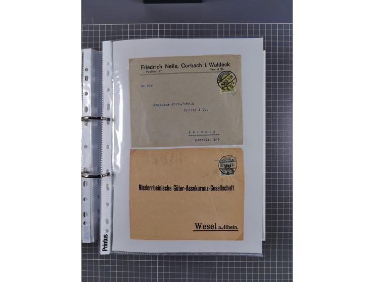 1920/23, interessante Sammlung mit ca. 570 Briefen, Karten und Ganzsachen inkl. Dienstmarken. Dabei Einzel- und Mehrfachfrank