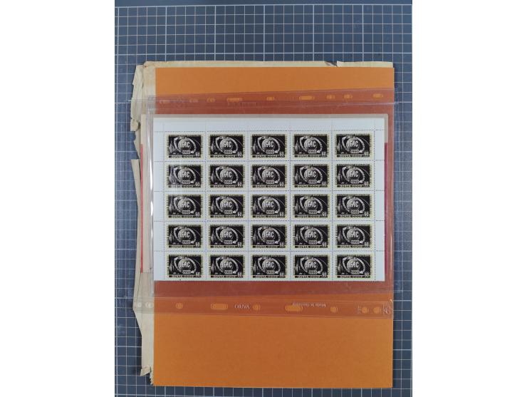 1918/60, group of 12 mint never hinged full sheets, some better values with 1918 Chain Breaker Mi.-Nr. 149-150, 1938 Polar Ex