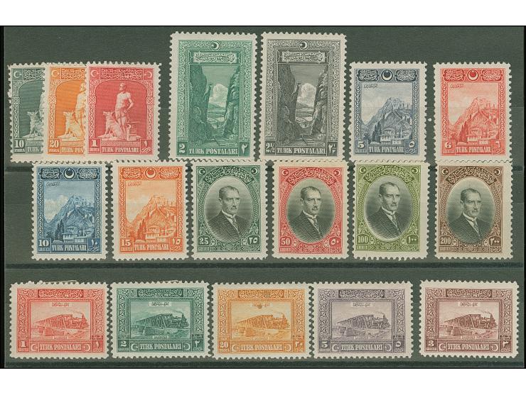 1926, 3rd London printing set 10 pa. to 200 pia., unused, additional postage due set of five values, fine (Isf. cat. 420,-) (