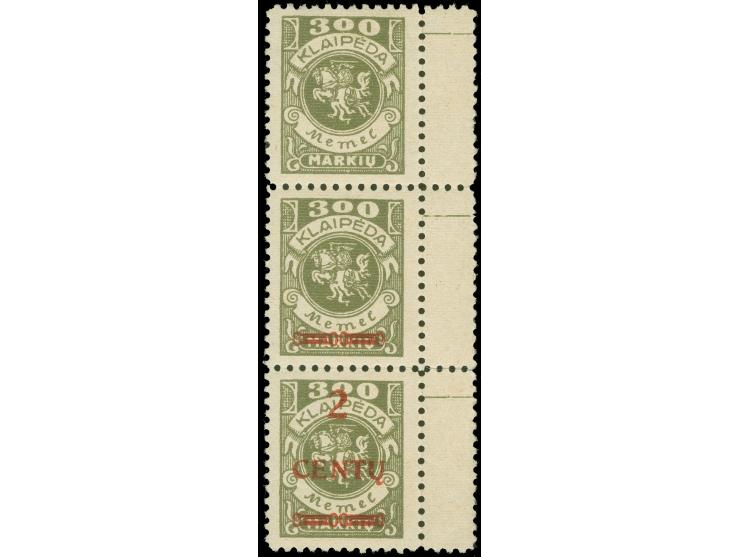 1923, Freimarke 2 C. auf 300 M. oliv, senkrechter Dreierstreifen mit vertikal verschobenem Aufdruck, somit obere Marke ohne A