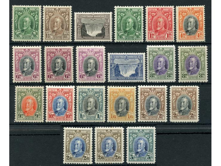 1931/37, King George V complete set of 21 up to 5 sh. including few values with different perforation, unused, very fine and 