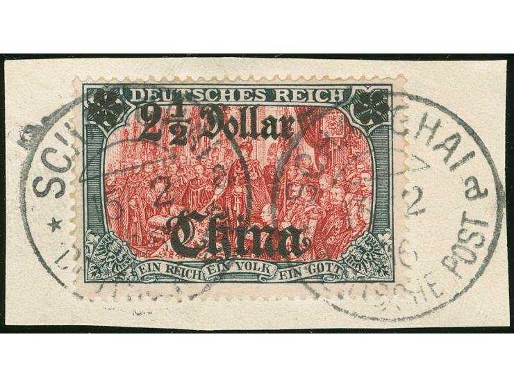 1905, Germania o.Wz. 2 ½ D. auf 5 M. grünschwarz/dunkelkarmin, sauber gestempelt “SCHANGHAI 15 2 06” auf Briefstück, tadellos