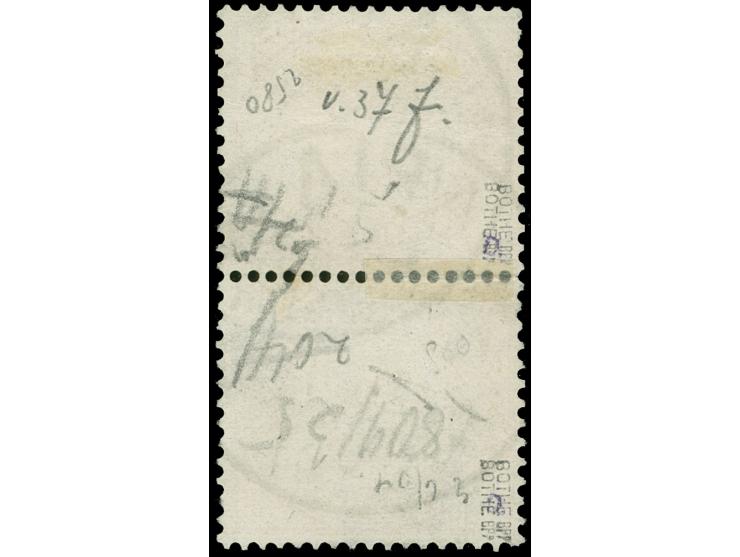 1890/99, 2 M. rötlichkarmin im senkrechten Paar, die obere Marke mit Plattenfehler 'große Unterbrechung in der Guilloche unte