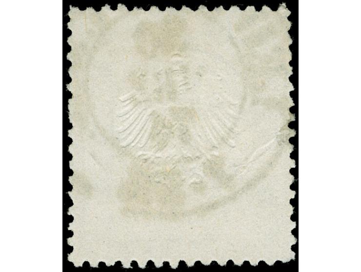 1872, 5 Gr. ockerbraun mit Plattenfehler “gebrochenes R in GROSCHEN” (Feld 131) mit klarem Teil-DKr. “LEIPZIG…30.MRZ.74”. Die