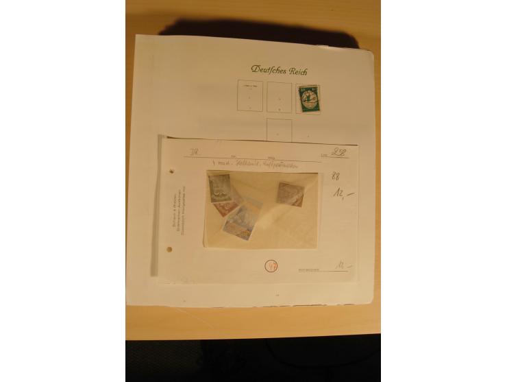 1872/1915 (ca.), sehr interessanter gestempelter Posten mit vielen schönen Briefstücken und einigen Briefen, dabei sehr viele