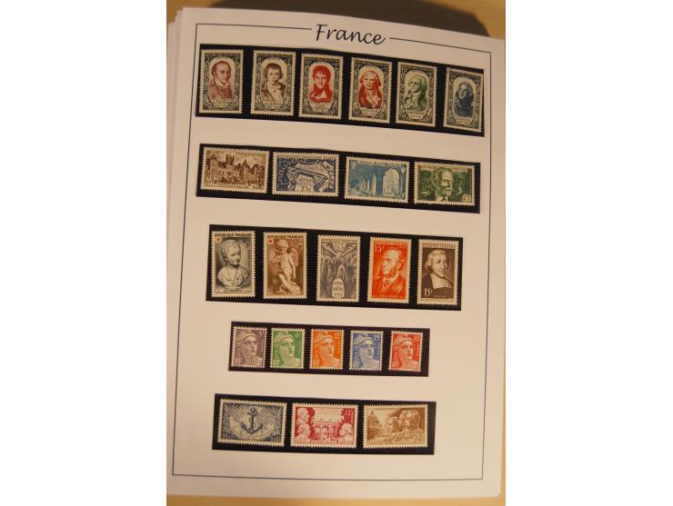 1849/68, anfangs ungebrauchte und gestempelte, ab 1900 nur noch ungebrauchte bzw. postfrische umfangreiche Sammlung, teils et