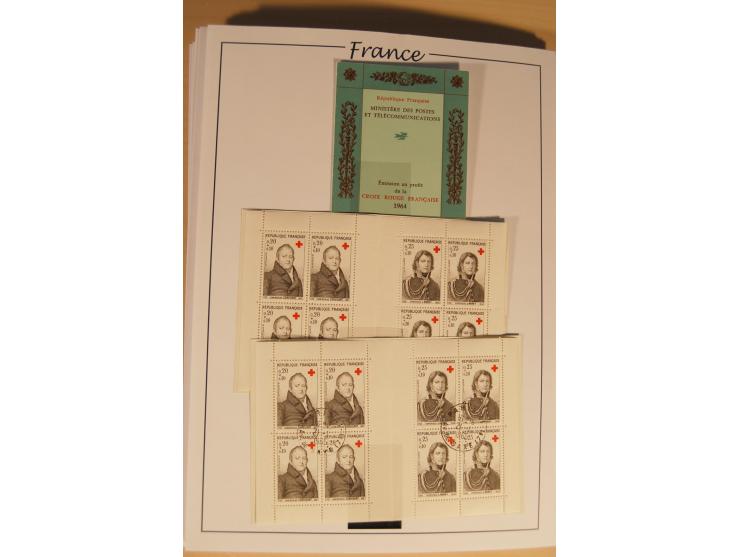 1849/68, anfangs ungebrauchte und gestempelte, ab 1900 nur noch ungebrauchte bzw. postfrische umfangreiche Sammlung, teils et