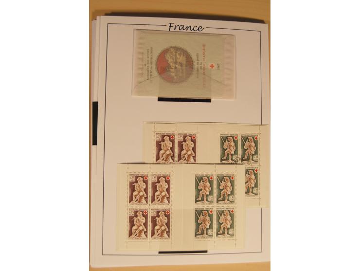 1849/68, anfangs ungebrauchte und gestempelte, ab 1900 nur noch ungebrauchte bzw. postfrische umfangreiche Sammlung, teils et