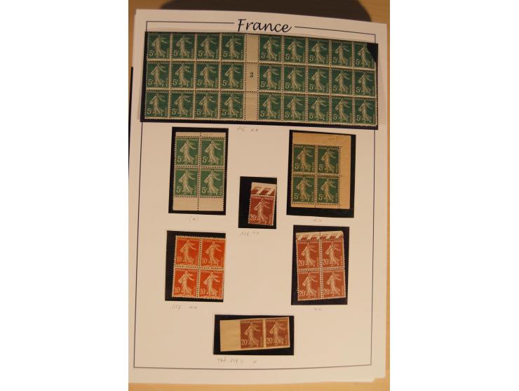 1849/68, anfangs ungebrauchte und gestempelte, ab 1900 nur noch ungebrauchte bzw. postfrische umfangreiche Sammlung, teils et