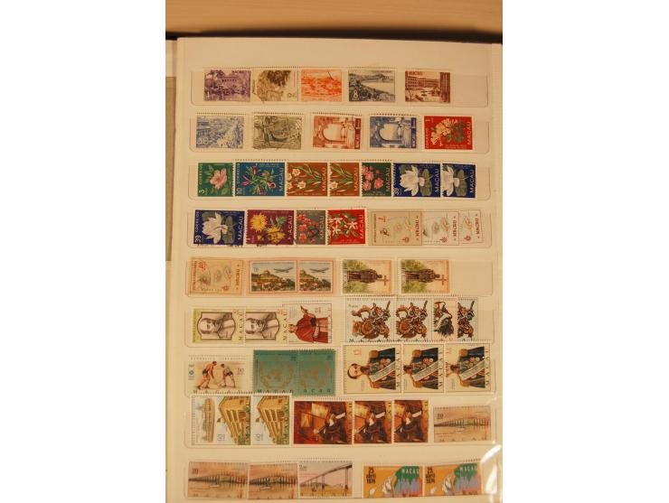 1884/1996, postfrische, ungebrauchte und gestempelte Partie (Mi. nach Angabe des Einlieferers ca. 4.000,-)