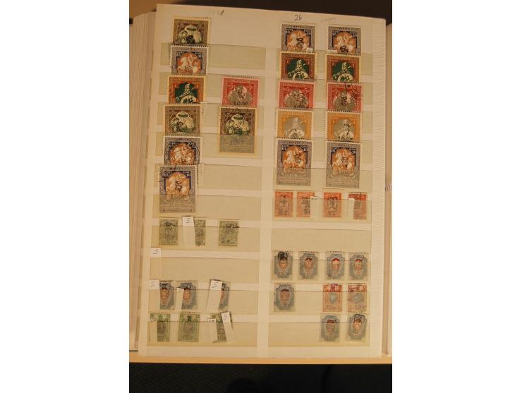 1866/1923 (ca.), postfrischer, ungebrauchter und gestempelter Posten mit hunderten von Marken, dabei besonders Kaukasische St