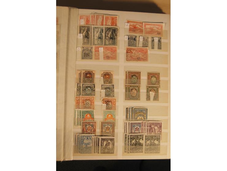 1866/1923 (ca.), postfrischer, ungebrauchter und gestempelter Posten mit hunderten von Marken, dabei besonders Kaukasische St