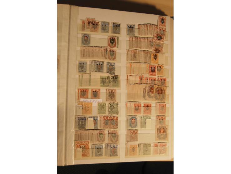 1866/1923 (ca.), postfrischer, ungebrauchter und gestempelter Posten mit hunderten von Marken, dabei besonders Kaukasische St