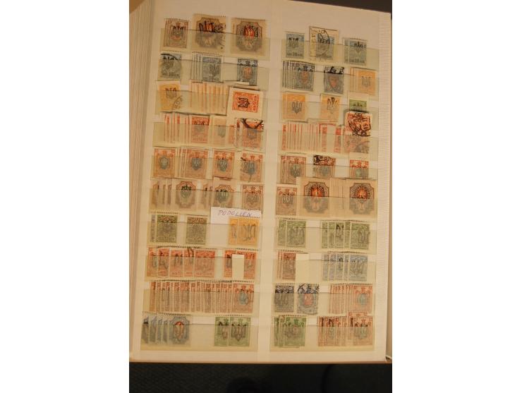 1866/1923 (ca.), postfrischer, ungebrauchter und gestempelter Posten mit hunderten von Marken, dabei besonders Kaukasische St