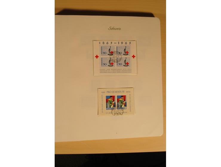 1850/1976, fast ausschließlich gestempelte und in den Hauptnummern nahezu kpl. Sammlung mit guten Strubelis und zusätzlich 20