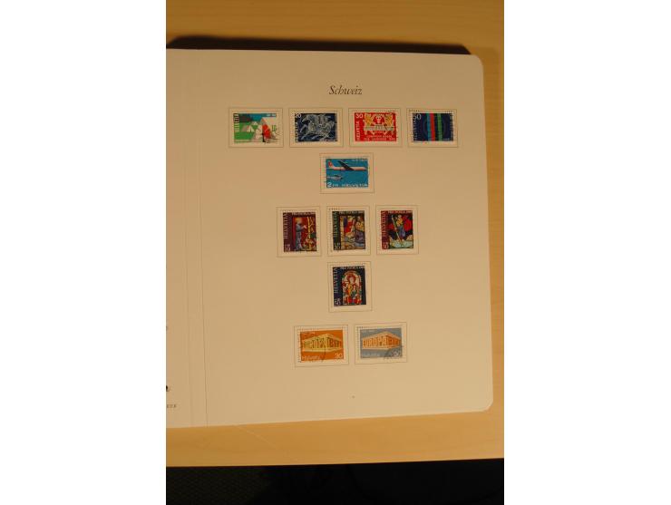 1850/1976, fast ausschließlich gestempelte und in den Hauptnummern nahezu kpl. Sammlung mit guten Strubelis und zusätzlich 20