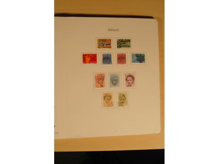 1850/1976, fast ausschließlich gestempelte und in den Hauptnummern nahezu kpl. Sammlung mit guten Strubelis und zusätzlich 20