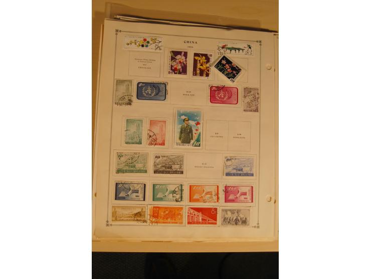 1897/1980 (ca.), ungebrauchte und gestempelte Partie, dabei auch Taiwan; auf Albumblättern