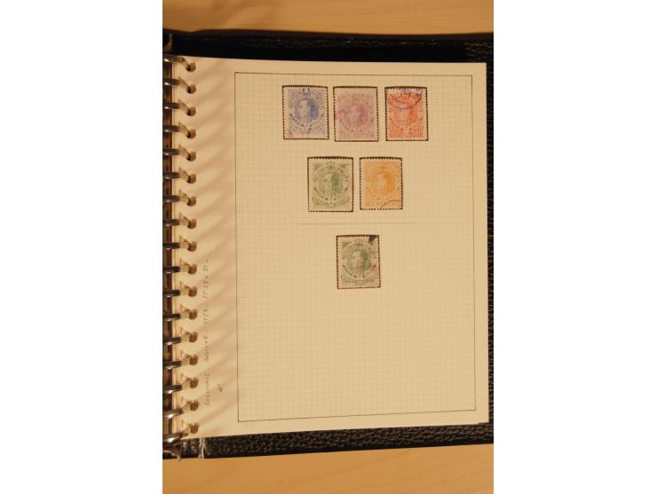 1859/1930 (ca.), ungebrauchte und gestempelte Sammlung mit Gebieten in 3 kleinen Ordnern, dabei bessere frühe Werte in zum Te