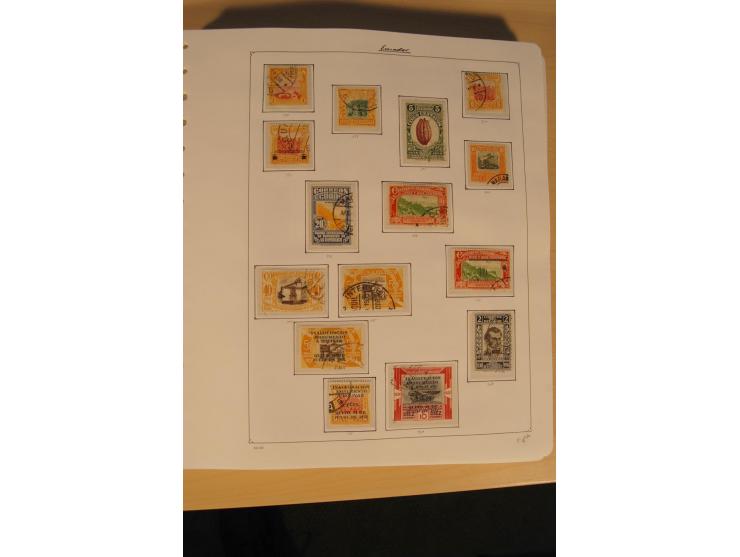 1865/2002 (ca.), meist gestempelte Sammlung mit 44 Briefen und Ganzsachen auf Albumblättern