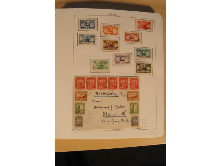 1865/2002 (ca.), meist gestempelte Sammlung mit 44 Briefen und Ganzsachen auf Albumblättern