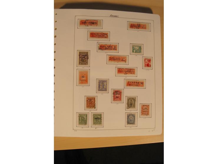 1865/2002 (ca.), meist gestempelte Sammlung mit 44 Briefen und Ganzsachen auf Albumblättern