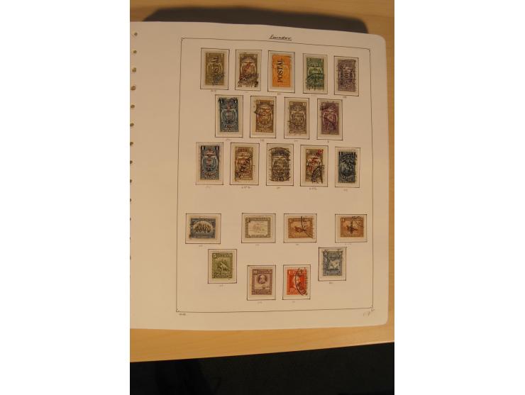 1865/2002 (ca.), meist gestempelte Sammlung mit 44 Briefen und Ganzsachen auf Albumblättern