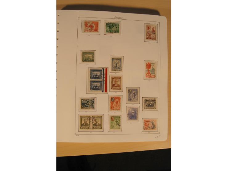 1865/2002 (ca.), meist gestempelte Sammlung mit 44 Briefen und Ganzsachen auf Albumblättern