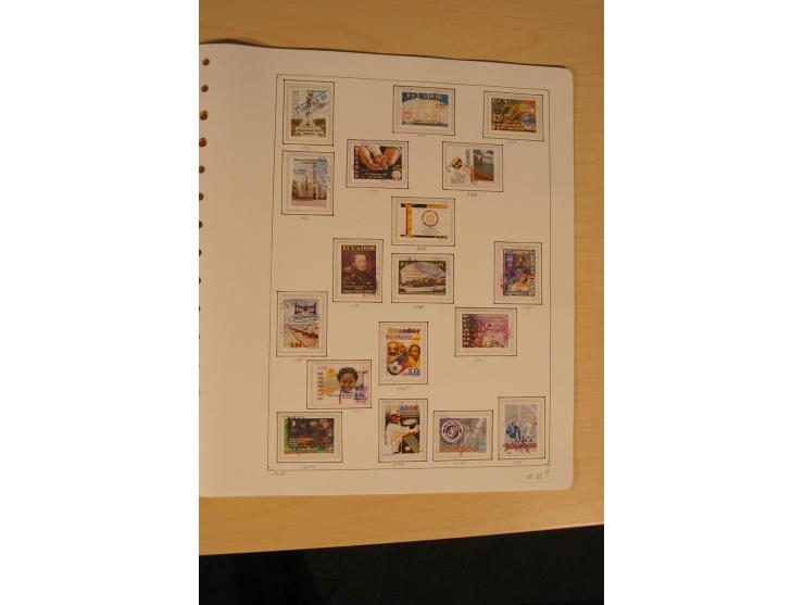 1865/2002 (ca.), meist gestempelte Sammlung mit 44 Briefen und Ganzsachen auf Albumblättern