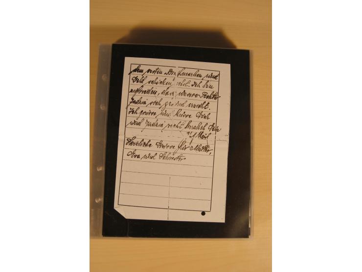JUDAIKA: 1880/1960 (ca.), interessante Sammlung mit vielen Briefen und Karten, Geldscheinen, Dokumenten etc., dabei Holy Land