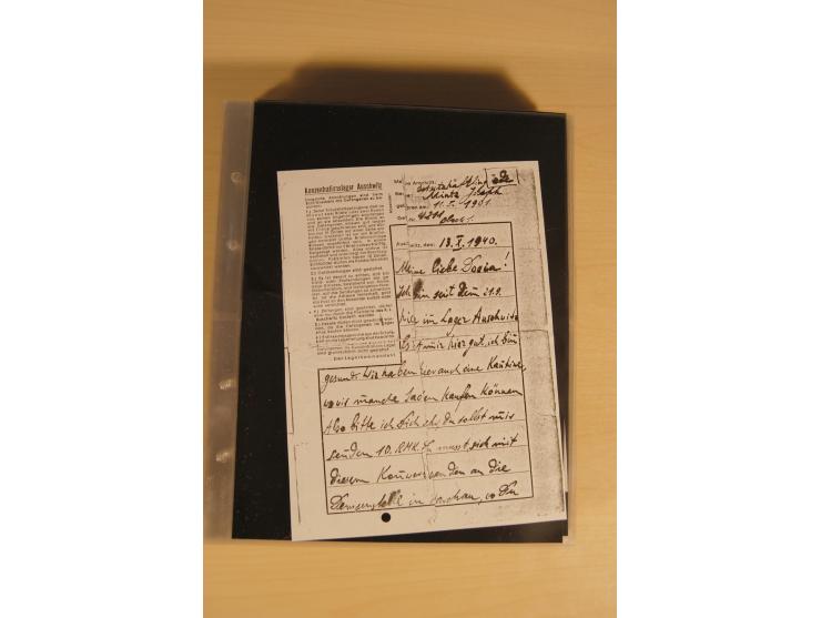 JUDAIKA: 1880/1960 (ca.), interessante Sammlung mit vielen Briefen und Karten, Geldscheinen, Dokumenten etc., dabei Holy Land