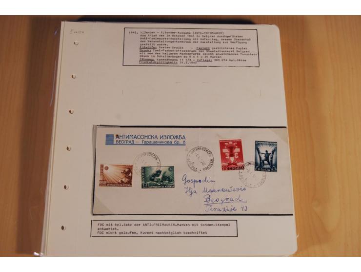 1941/44, sehr interessante Spezial-Sammlung Frankaturen und Postgeschichte auf selbstgestalteten Albenblättern mit Text, dabe
