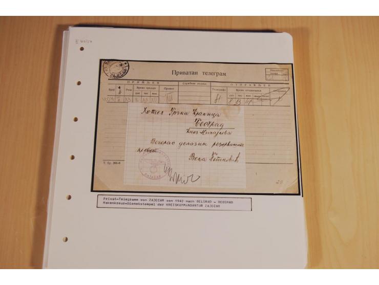 1941/44, sehr interessante Spezial-Sammlung Frankaturen und Postgeschichte auf selbstgestalteten Albenblättern mit Text, dabe