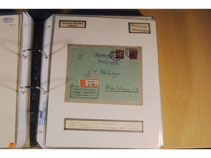 1885/1993, 9-bändige Sammlung "Eingeschriebene Drucksachen" mit insgesamt 370 Briefen, Karten und Streifbändern; vertreten is