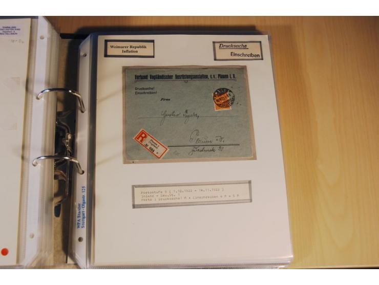 1885/1993, 9-bändige Sammlung "Eingeschriebene Drucksachen" mit insgesamt 370 Briefen, Karten und Streifbändern; vertreten is