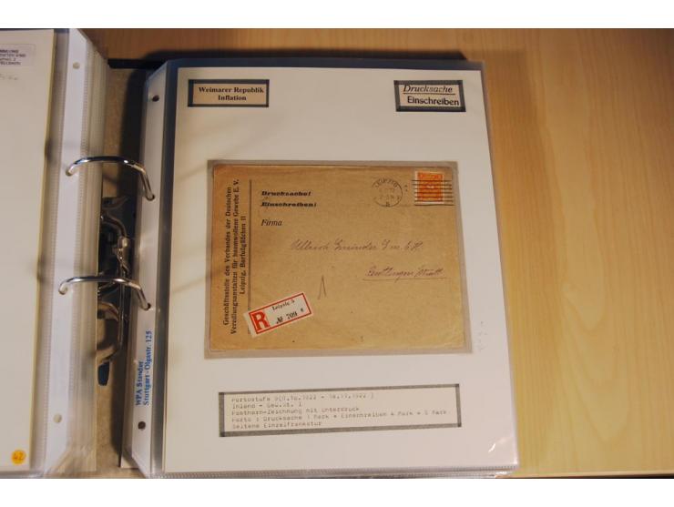 1885/1993, 9-bändige Sammlung "Eingeschriebene Drucksachen" mit insgesamt 370 Briefen, Karten und Streifbändern; vertreten is