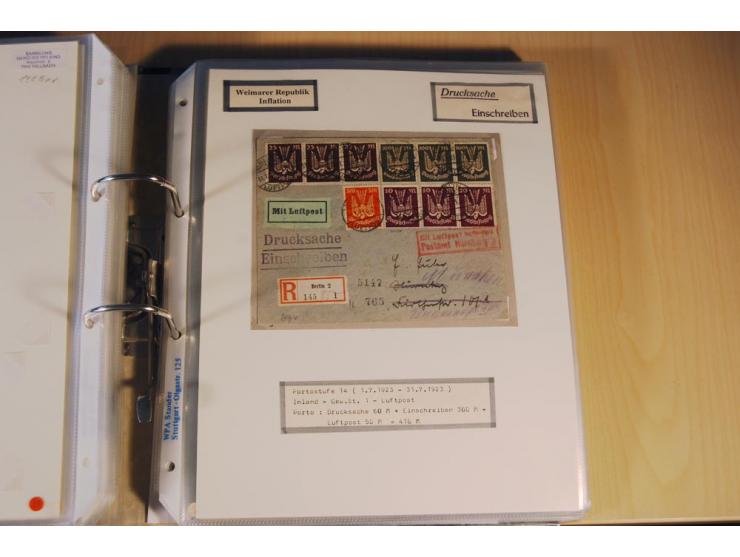 1885/1993, 9-bändige Sammlung "Eingeschriebene Drucksachen" mit insgesamt 370 Briefen, Karten und Streifbändern; vertreten is