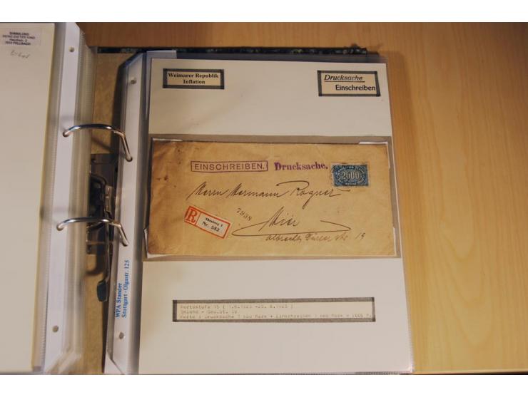 1885/1993, 9-bändige Sammlung "Eingeschriebene Drucksachen" mit insgesamt 370 Briefen, Karten und Streifbändern; vertreten is