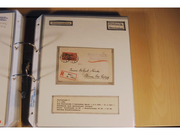 1885/1993, 9-bändige Sammlung "Eingeschriebene Drucksachen" mit insgesamt 370 Briefen, Karten und Streifbändern; vertreten is