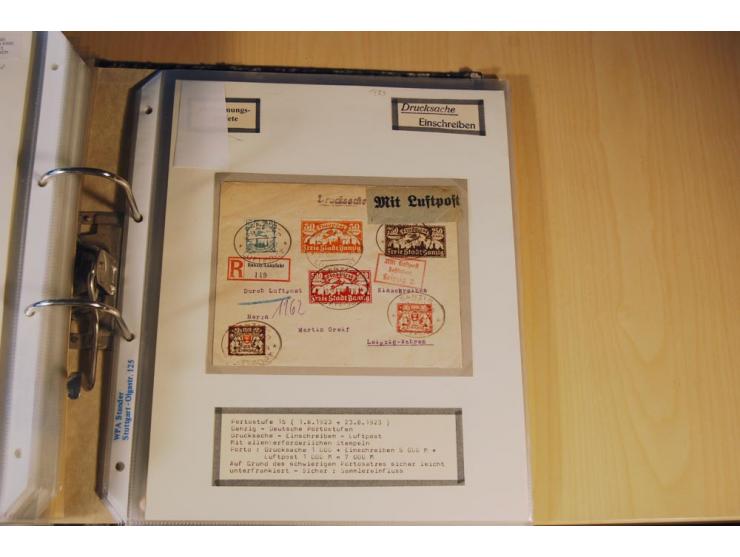 1885/1993, 9-bändige Sammlung "Eingeschriebene Drucksachen" mit insgesamt 370 Briefen, Karten und Streifbändern; vertreten is