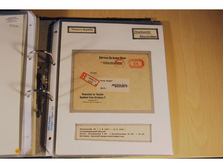1885/1993, 9-bändige Sammlung "Eingeschriebene Drucksachen" mit insgesamt 370 Briefen, Karten und Streifbändern; vertreten is