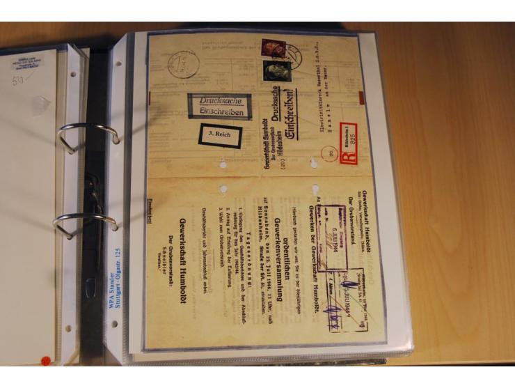 1885/1993, 9-bändige Sammlung "Eingeschriebene Drucksachen" mit insgesamt 370 Briefen, Karten und Streifbändern; vertreten is