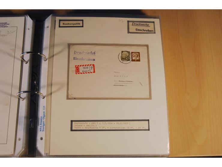 1885/1993, 9-bändige Sammlung "Eingeschriebene Drucksachen" mit insgesamt 370 Briefen, Karten und Streifbändern; vertreten is