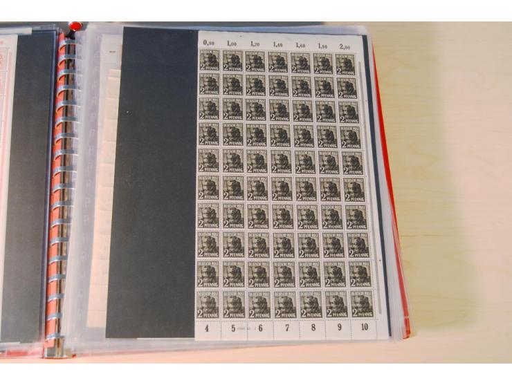 1946, Maschienenaufdrucke, postfrische Partie, dabei über 40 Stück Nr. 195 sowie 5 Bogensätze 207 -11; aus altem Bestand
