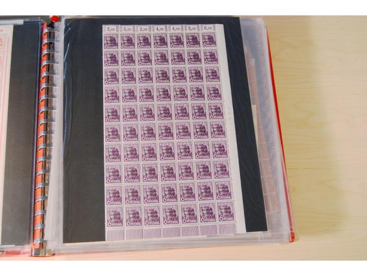 1946, Maschienenaufdrucke, postfrische Partie, dabei über 40 Stück Nr. 195 sowie 5 Bogensätze 207 -11; aus altem Bestand