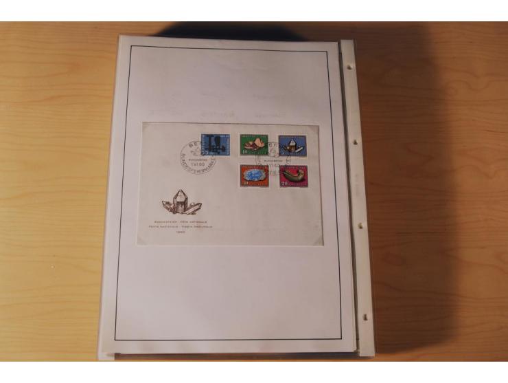 1849/2000, sehr umfangreiche und spezialisierte ungebrauchte/postfrische und gestempelte Sammlung mit vielen Briefen und etli