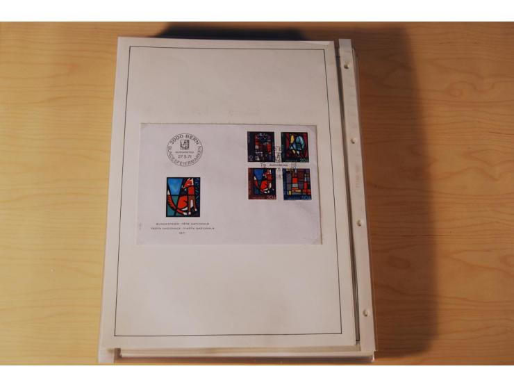 1849/2000, sehr umfangreiche und spezialisierte ungebrauchte/postfrische und gestempelte Sammlung mit vielen Briefen und etli